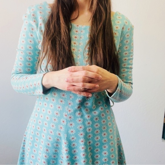 Vintage 1970s Long Sleeve Ditsy Floral Print Daisy Mini Dress The Red Eye 9 - Picture 5 of 13